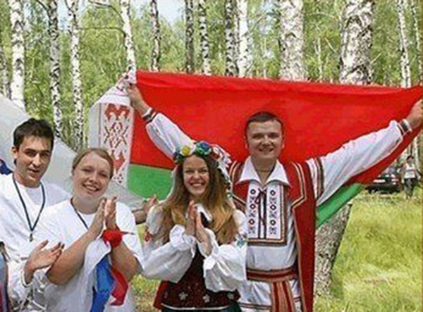 День единения народов России и Беларуси отмечается сегодня