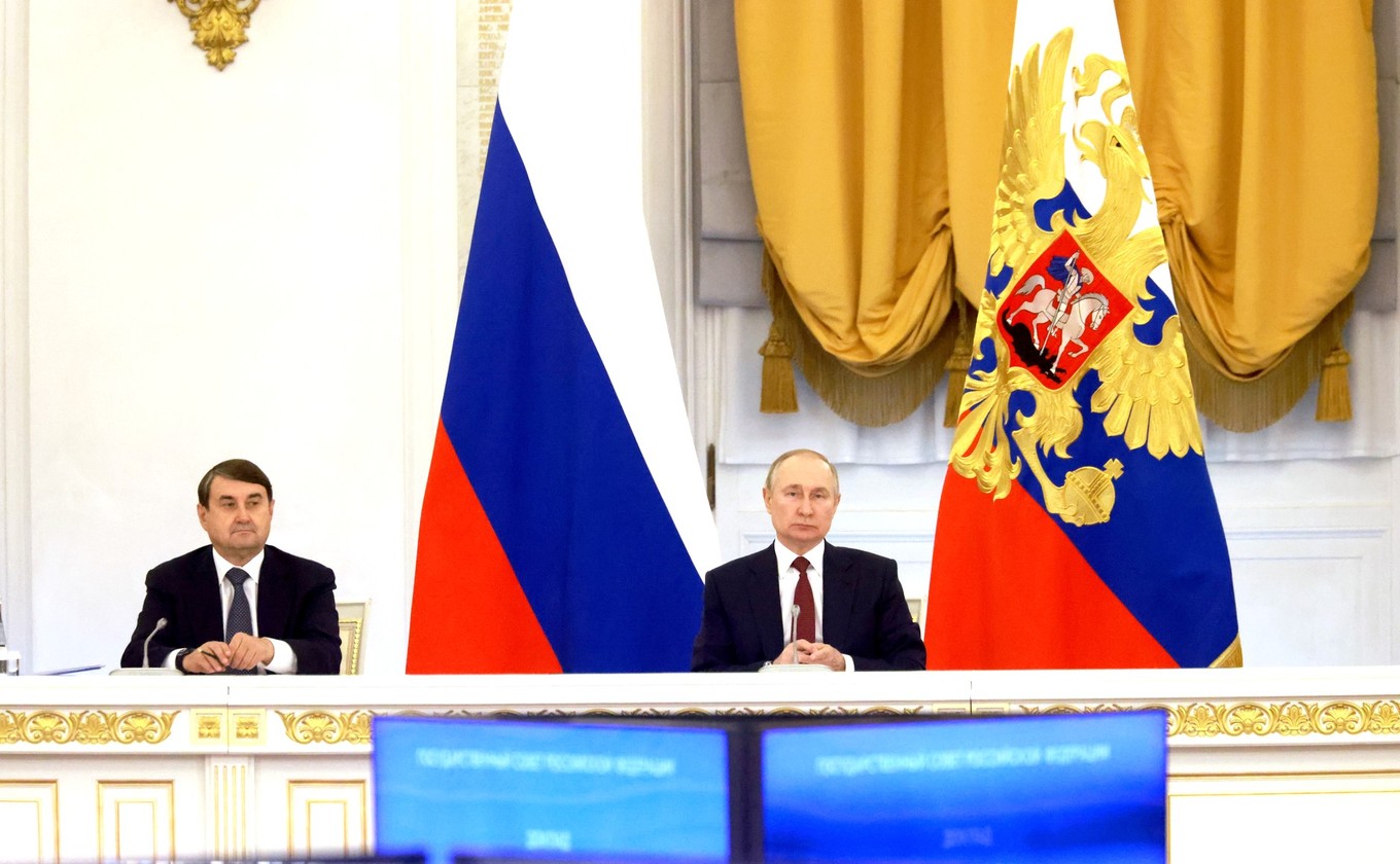 Владимир Путин: «Молодежная политика является стратегически важной темой»