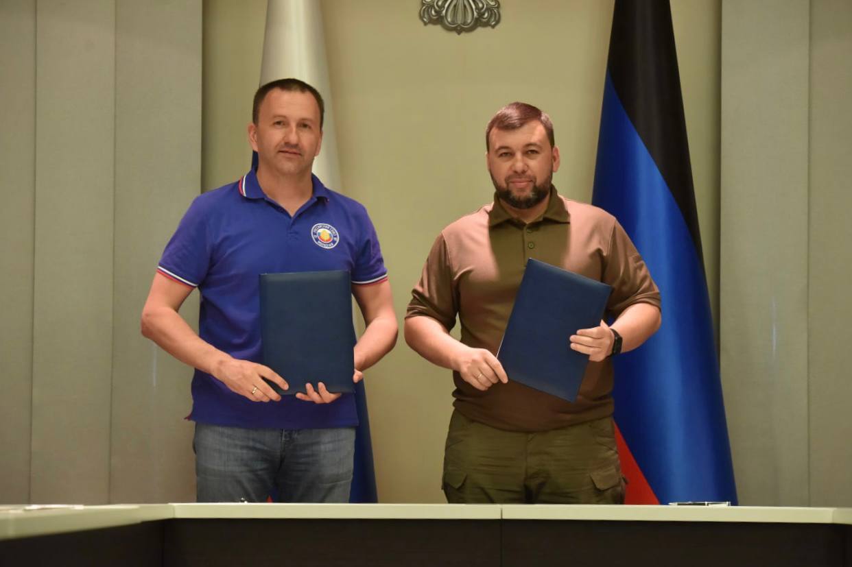 В рамках визита делегации Российского Союза Молодежи в Донецкую Народную Республику было подписано соглашение о сотрудничестве между РСМ и ДНР