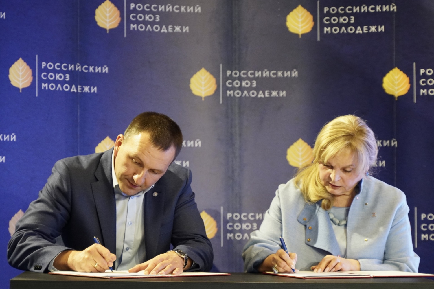 Глава Центризбиркома России Элла Памфилова и Председатель РСМ Павел Красноруцкий подписали соглашение о сотрудничестве
